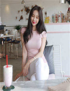《美丽的女友》