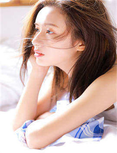 《美女来了电影免费观看》