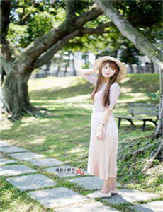 《藤井蕾娜》