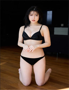 《欧美又大又粗又爽色情》