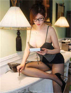 《松岛丽奈》