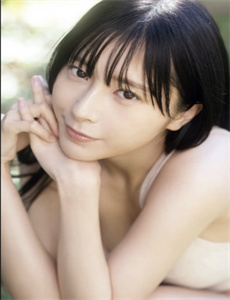 《日本少女泳衣视频》